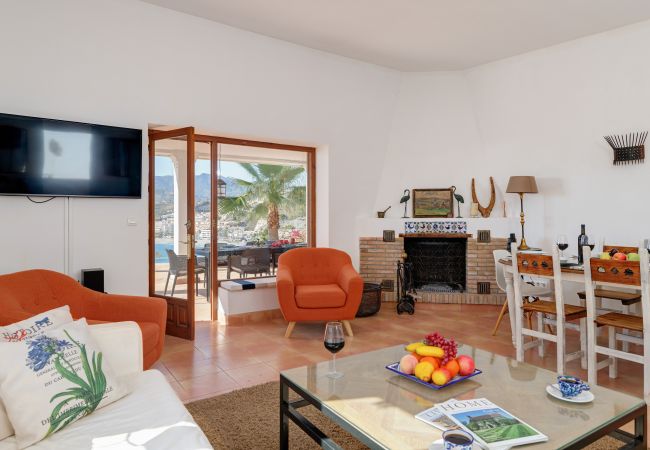 Villa in La Herradura - Fabulous 4 bedroom villa with private pool and amazing views of the bay Villa in La Herradura - Fabulous 4 bedroom villa with private pool and amazing views of the bay