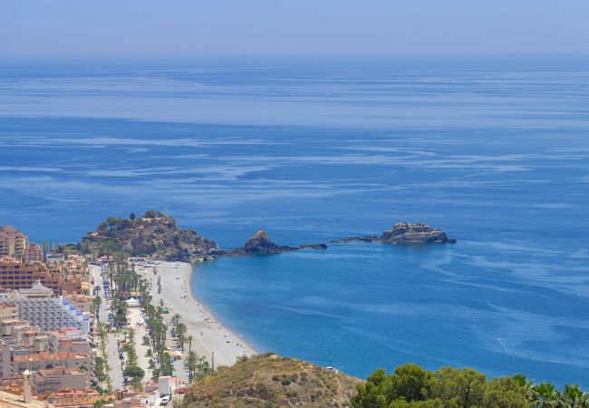 Villa in Almuñecar - Lovely 3 bedroom villa with private pool and lovely views Villa in Almuñecar - Lovely 3 bedroom villa with private pool and lovely views