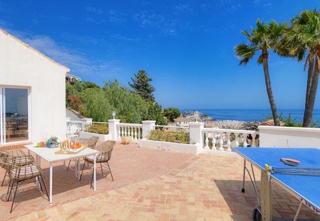 Villa in Almuñecar - Lovely 3 bedroom villa with private pool and lovely views