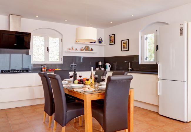 Villa in Almuñecar - Lovely 3 bedroom villa with private pool and lovely views Villa in Almuñecar - Lovely 3 bedroom villa with private pool and lovely views