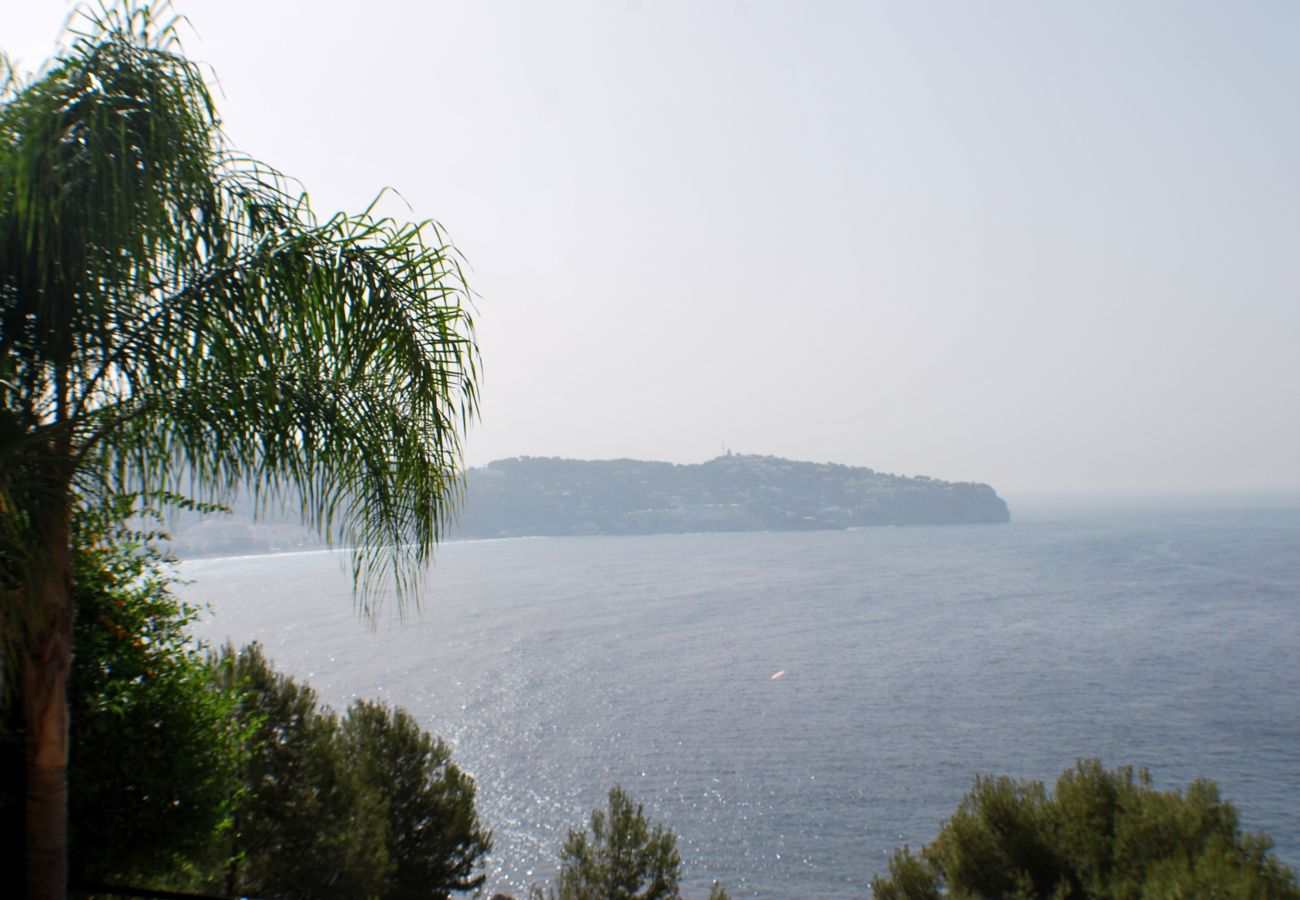 Villa in La Herradura - Lovely 3 bedroom house with stunning views and private pool