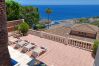 Villa in La Herradura - Lovely 6 bedroom traditional Spanish House with stunning views and private heated pool Villa in La Herradura - Lovely 6 bedroom traditional Spanish House with stunning views and private heated pool