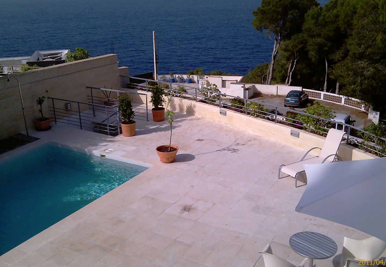 Villa in La Herradura - Stunning 6 bed villa with stunning viws and private pool