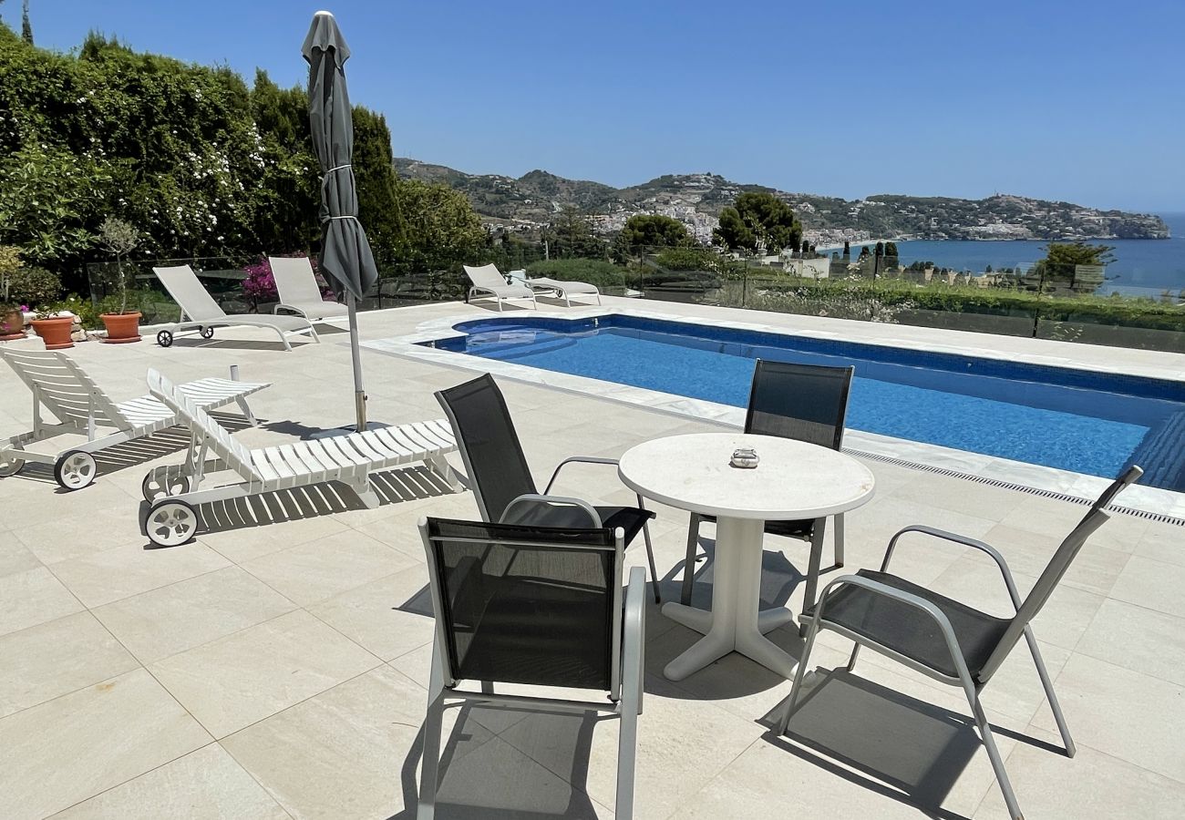Villa in La Herradura - Villa Kalaiza