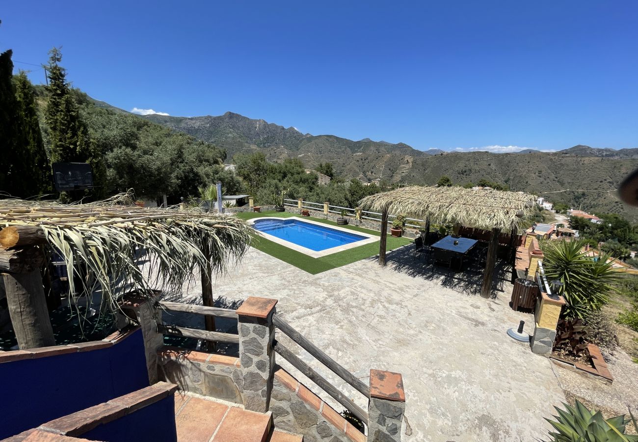 Villa in La Herradura - Charming 2 bed Villa with private pool and stunning views