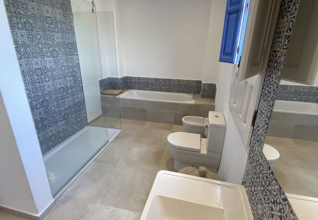 Villa in Almuñecar - Amazing 6 bed villa with private pool and views Villa in Almuñecar - Amazing 6 bed villa with private pool and views