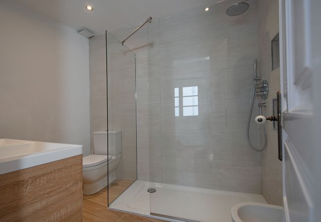 Villa in Almuñecar - Amazing 6 bed villa with private pool and views Villa in Almuñecar - Amazing 6 bed villa with private pool and views