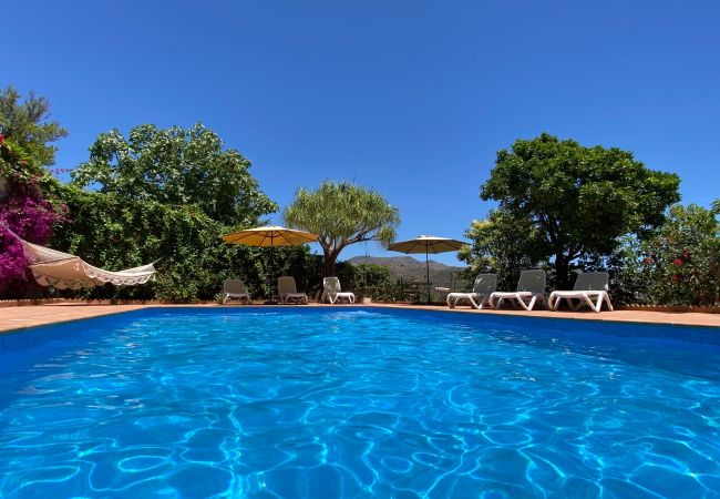 Villa in Almuñecar - Amazing 6 bed villa with private pool and views
