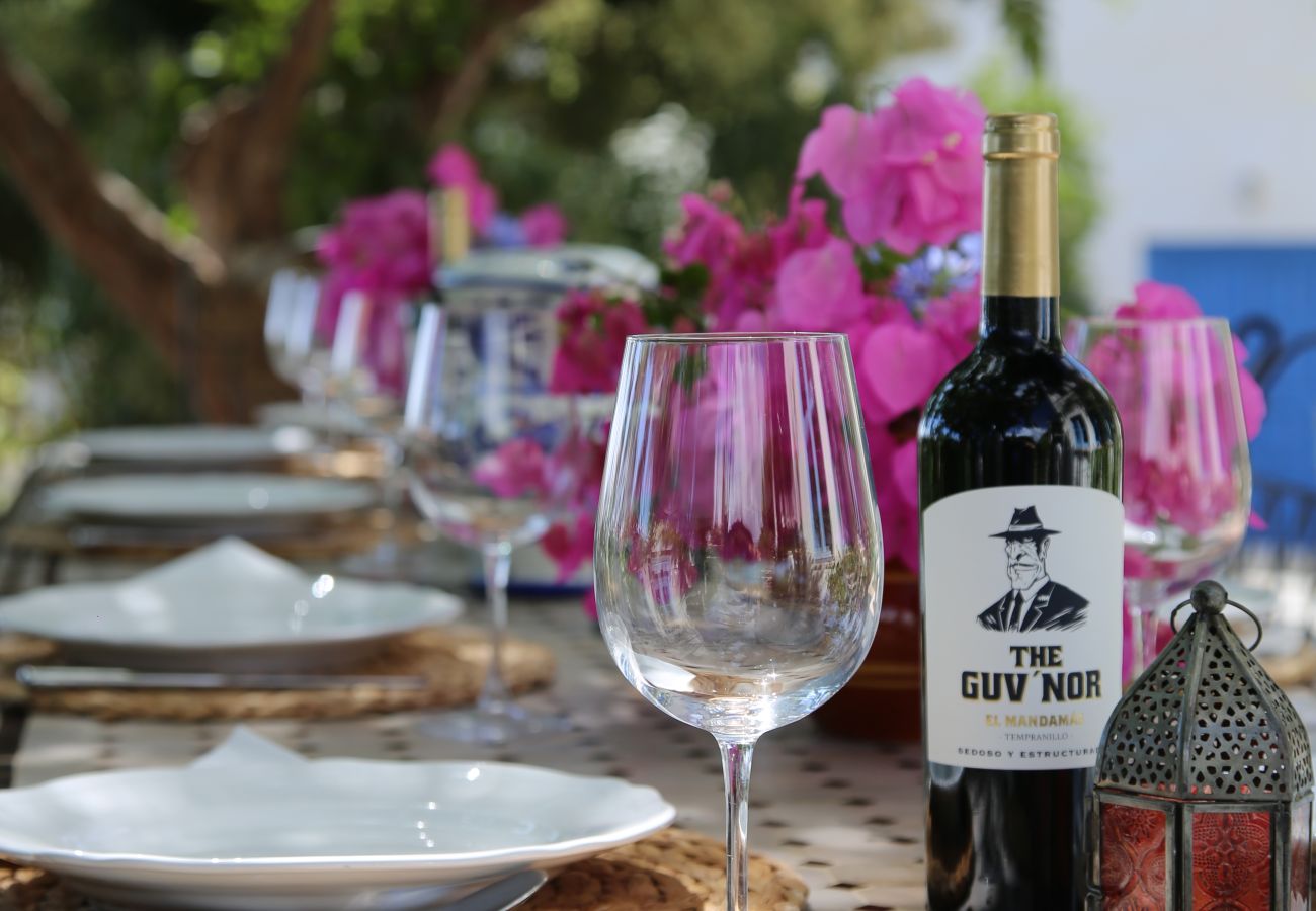 Villa in Almuñecar - Amazing 6 bed villa with private pool and views