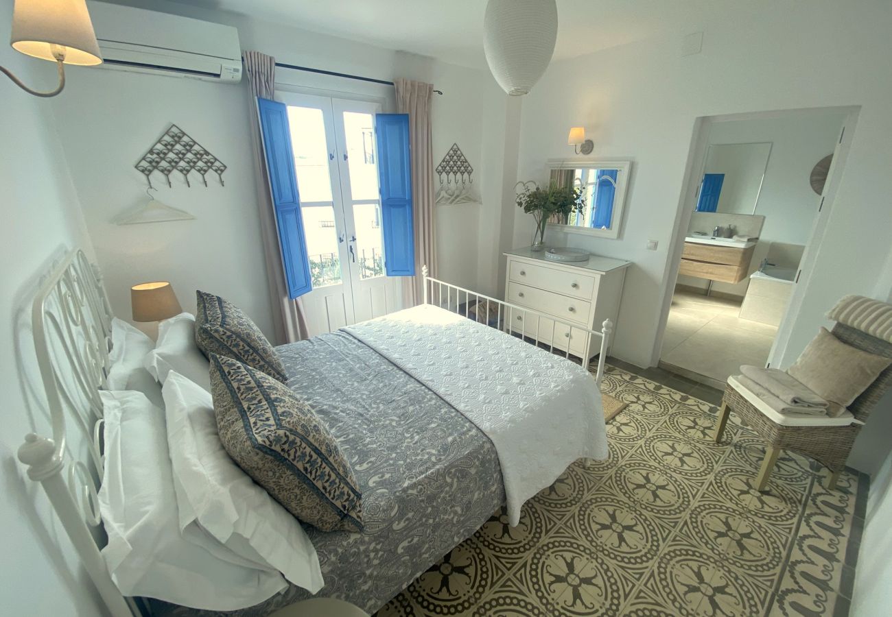 Villa in Almuñecar - Amazing 6 bed villa with private pool and views