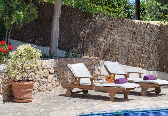 Villa in La Herradura - Casa Calabaza Villa in La Herradura - Casa Calabaza