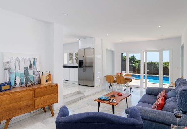 Villa in La Herradura - Casa Calabaza Villa in La Herradura - Casa Calabaza
