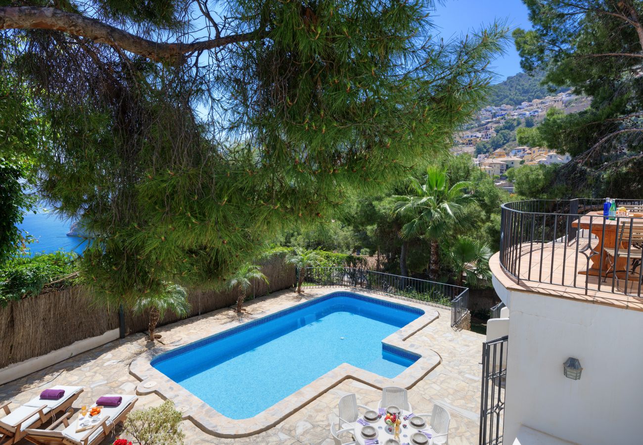 Villa in La Herradura - Casa Calabaza