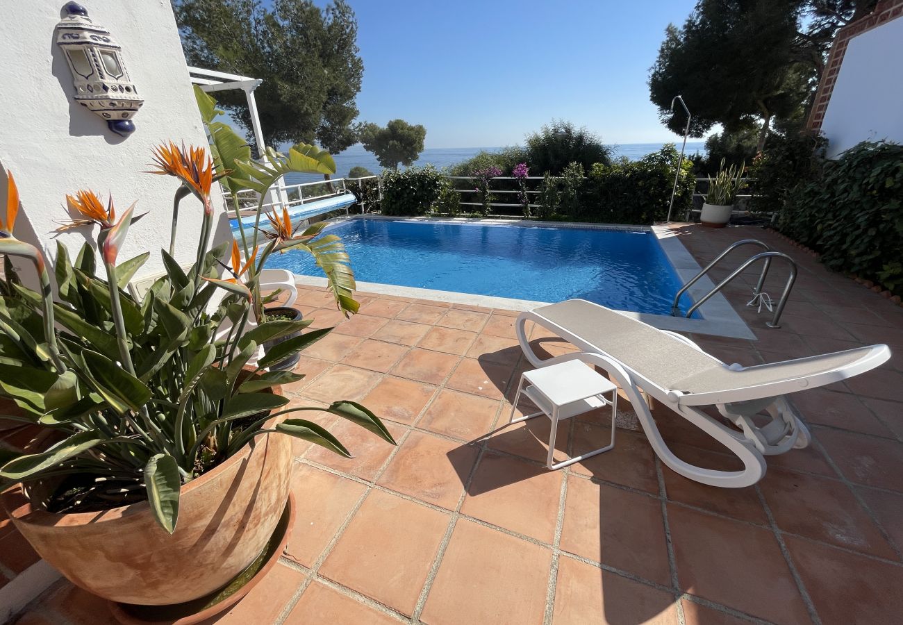 Villa in La Herradura - Marina Azul