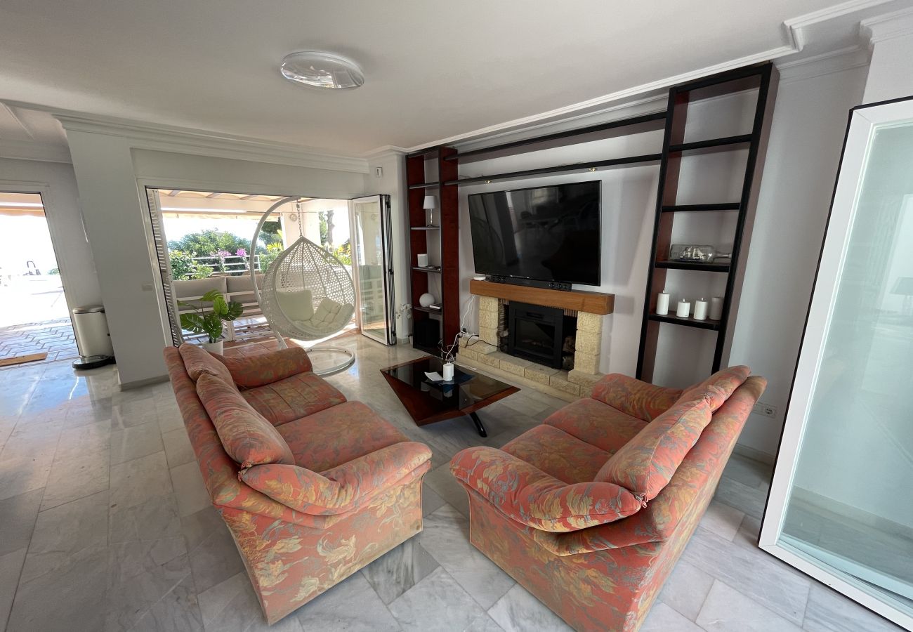 Villa in La Herradura - Marina Azul