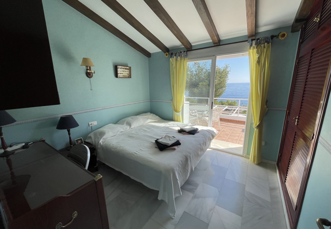 Villa in La Herradura - Marina Azul