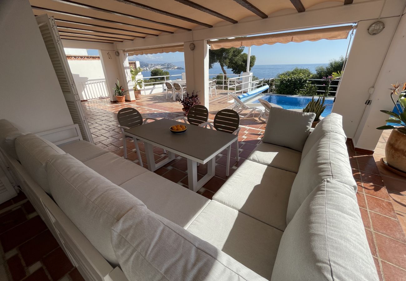 Villa in La Herradura - Marina Azul