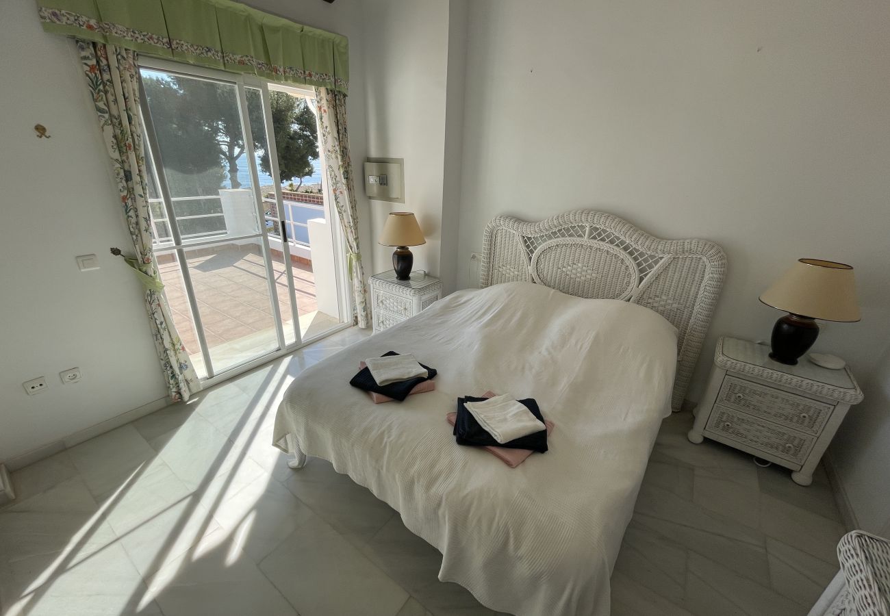 Villa in La Herradura - Marina Azul
