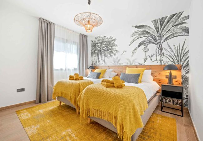Villa in La Herradura - Stunning 4 bed villa with private pool and views Villa in La Herradura - Stunning 4 bed villa with private pool and views