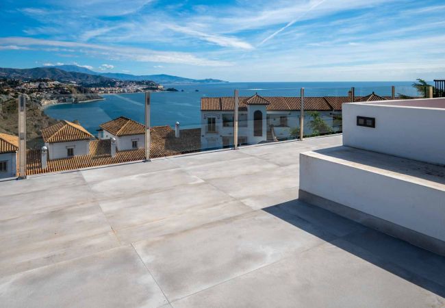 Villa in La Herradura - Stunning 4 bed villa with private pool and views Villa in La Herradura - Stunning 4 bed villa with private pool and views