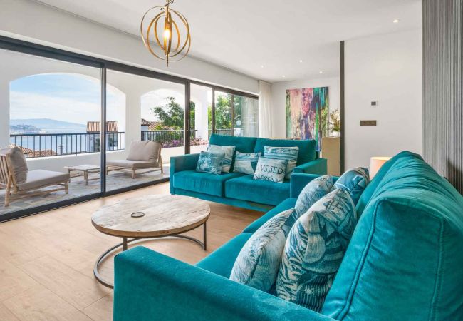 Villa in La Herradura - Stunning 4 bed villa with private pool and views Villa in La Herradura - Stunning 4 bed villa with private pool and views