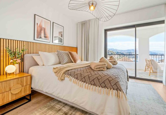 Villa in La Herradura - Stunning 4 bed villa with private pool and views Villa in La Herradura - Stunning 4 bed villa with private pool and views