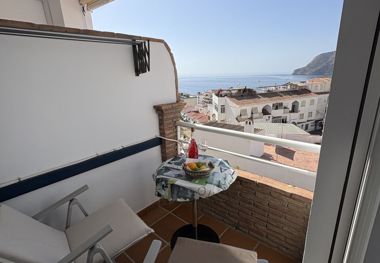 Apartment in La Herradura - Lovely 2 bed apartment within walking distance to the beach and town