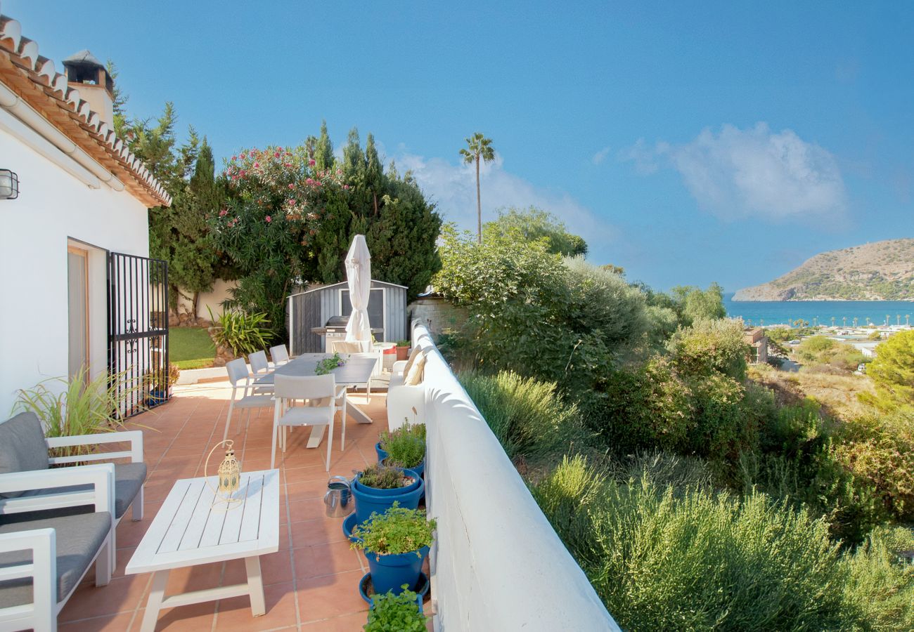 Villa/Dettached house in La Herradura - Casa San Nicolas