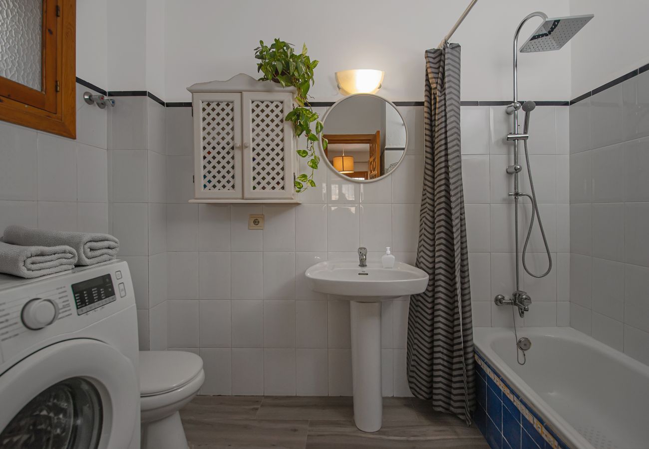 Villa/Dettached house in La Herradura - Casa San Nicolas