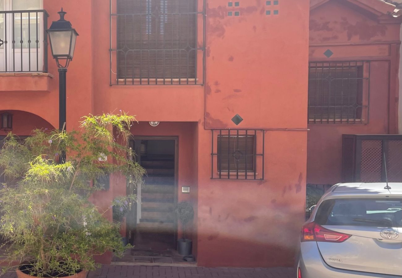 House in La Herradura - Lovely Four Bedroom Townhouse with great Sea Views