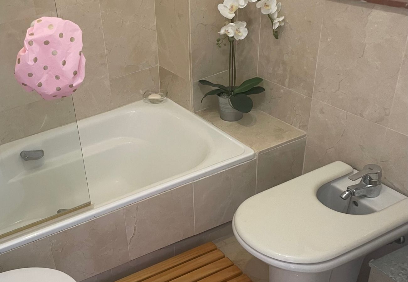 House in La Herradura - Lovely Four Bedroom Townhouse with great Sea Views