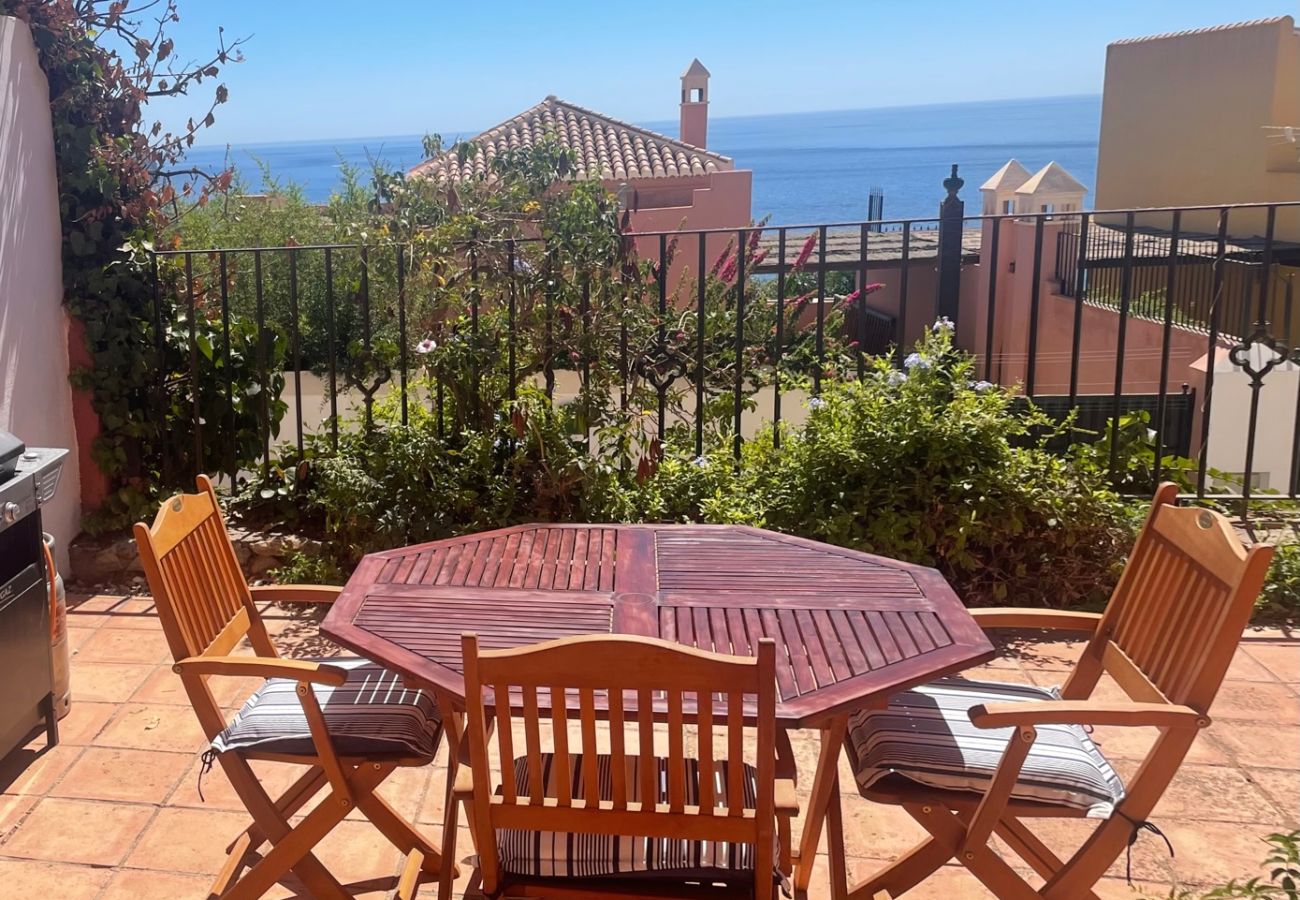 House in La Herradura - Lovely Four Bedroom Townhouse with great Sea Views